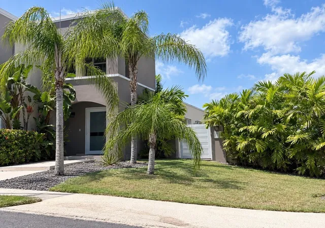 Photo 1 of Single family home for sale at Urb Los Prados Yagrumo #B7, Caguas, PR 00727 | MLS# PR9124695 | Listing updated on 2026-10-09