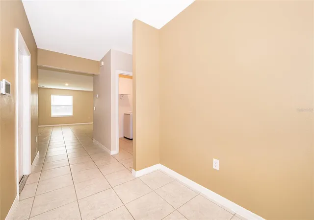 Photo 3 of Single family home for sale at 173 Big Black Dr, Kissimmee, FL 34759 | MLS# S5158834 | Listing updated on 2026-10-06