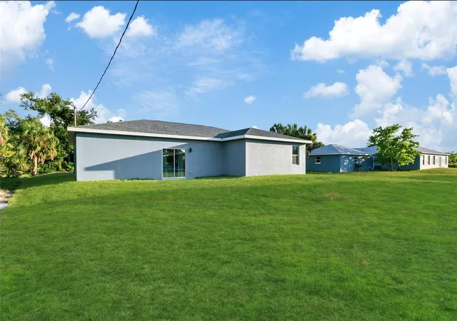 Photo 3 of Single family home for sale at 10170 Quimper Ave, Englewood, FL 34224 | MLS# TB8554686 | Listing updated on 2026-10-04