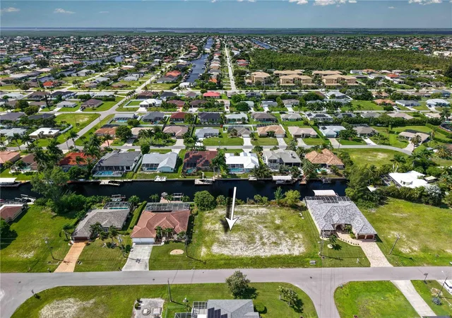 Photo 3 of Land for sale at 3818 SW 19th Place, Cape Coral, FL 33914 | MLS# R4912095 | Listing updated on 2026-10-10