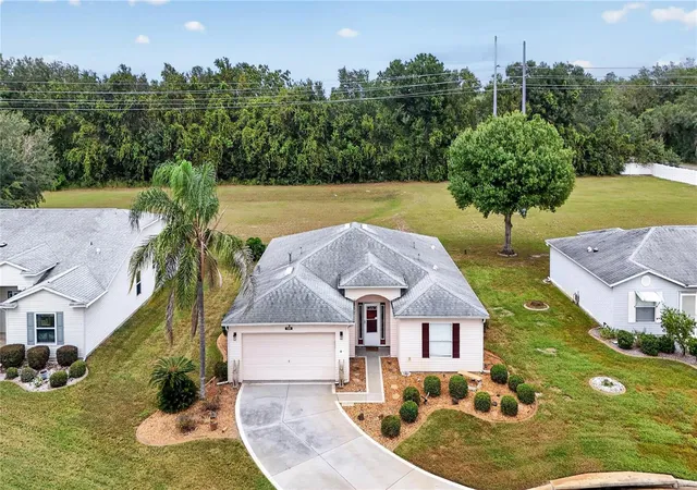 Photo 3 of Single family home for sale at 1145 Eagles Landing, Leesburg, FL 34748 | MLS# G5118606 | Listing updated on 2026-10-08