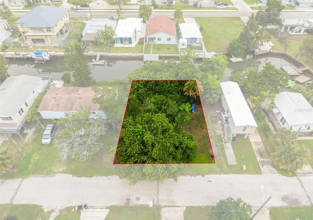 Photo 2 of Land for sale at 6825 Albatross Ln, Hudson, FL 34667 | MLS# W7890063 | Listing updated on 2026-10-07