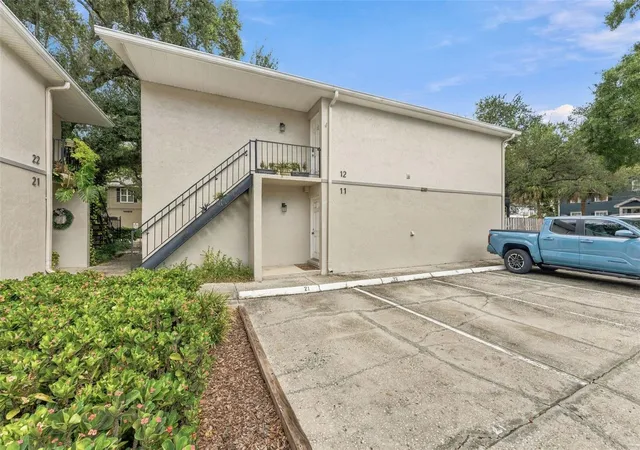 Photo 1 of Condo for sale at 1011 S Moody Ave #11, Tampa, FL 33629 | MLS# TB8554694 | Listing updated on 2026-10-04