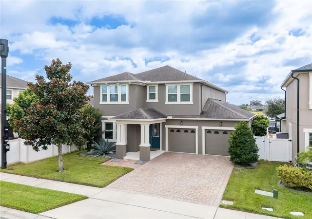 Photo 2 of Single family home for sale at 2963 Sera Bella Way, Kissimmee, FL 34744 | MLS# S5158839 | Listing updated on 2026-10-05