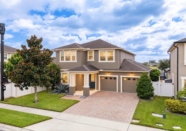 Photo 3 of Single family home for sale at 2963 Sera Bella Way, Kissimmee, FL 34744 | MLS# S5158839 | Listing updated on 2026-10-05