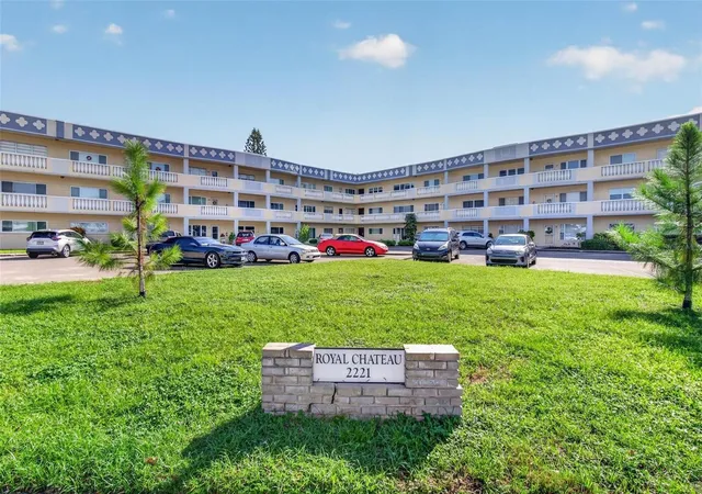 Condo for sale at 2221 Swedish Dr #53, CLEARWATER, FL 33763 | MLS# TB8554700