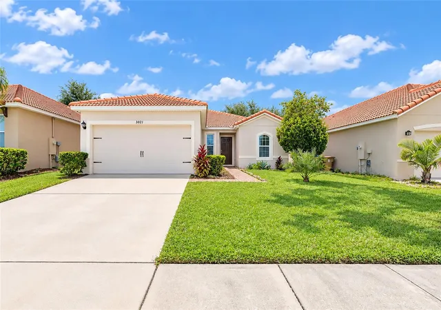 Photo 4 of Single family home for sale at 3021 Sangria St, Kissimmee, FL 34744 | MLS# S5158840 | Listing updated on 2026-10-08