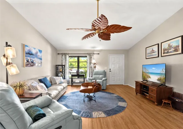 Photo 3 of Single family home for sale at 1477 Hudson Rd, Venice, FL 34293 | MLS# N6146050 | Listing updated on 2026-10-10