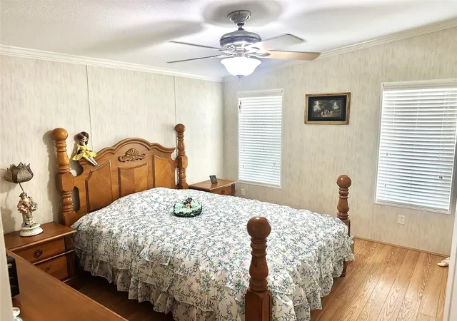 Photo 4 of Manufactured home for sale at 9790 66th Street N #200, Pinellas Park, FL 33782 | MLS# TB8554702 | Listing updated on 2026-10-04