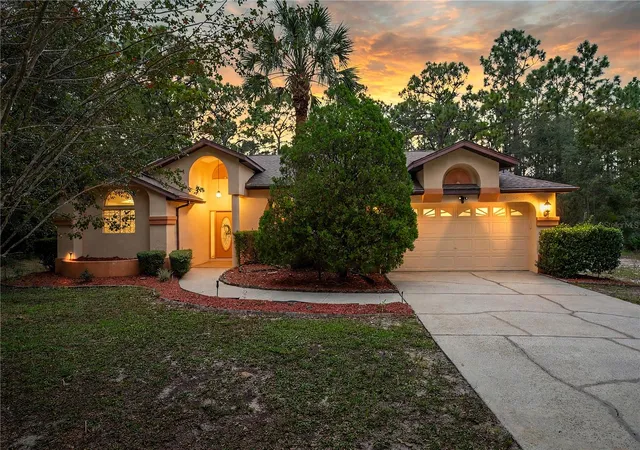 Photo 1 of Single family home for sale at 4622 N Pink Poppy Dr, Beverly Hills, FL 34465 | MLS# OM733420 | Listing updated on 2026-10-08