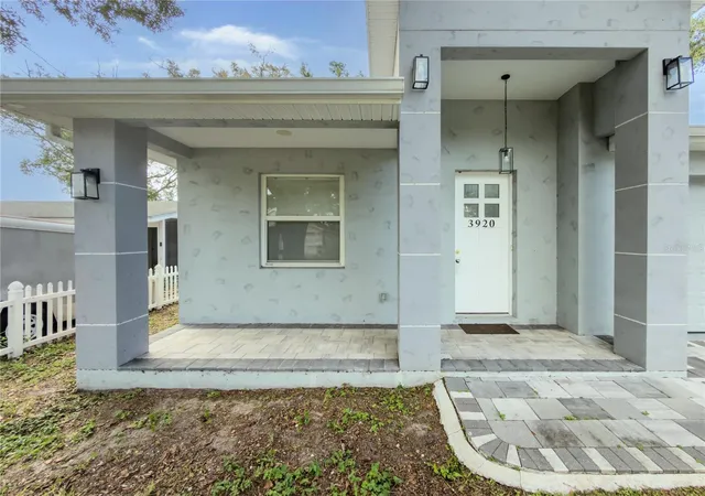 Photo 2 of Single family home for sale at 3920 W Crenshaw St, Tampa, FL 33614 | MLS# W7890065 | Listing updated on 2026-10-04