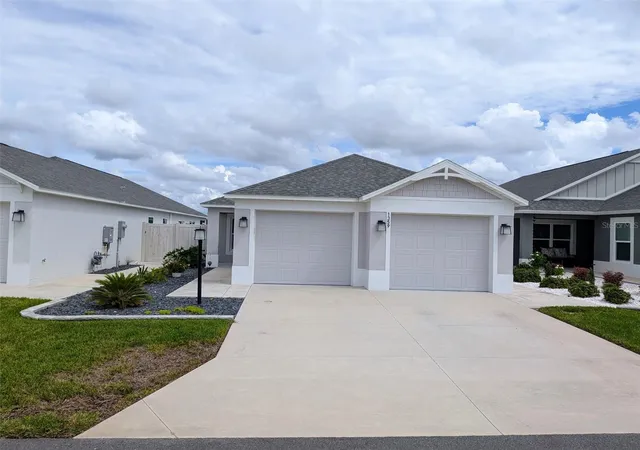 Photo 1 of Single family home for sale at 1359 Darren Dr, The Villages, FL 34762 | MLS# G5118607 | Listing updated on 2026-10-09