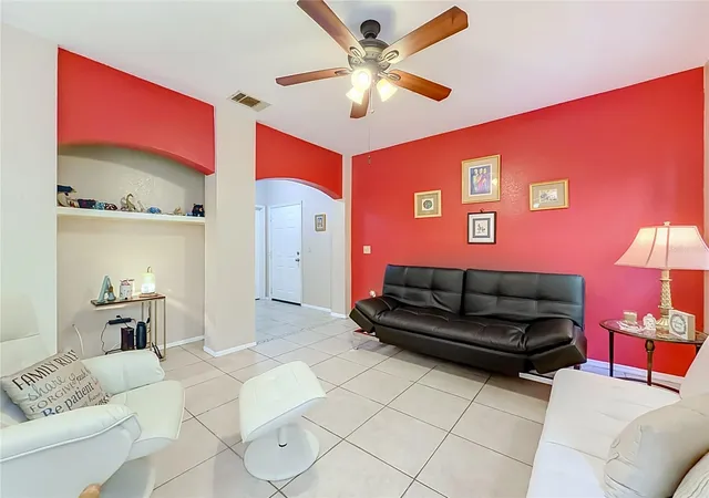Photo 3 of Condo for sale at 103 Vista Verdi Cir #125, Lake Mary, FL 32746 | MLS# O6447109 | Listing updated on 2026-10-06