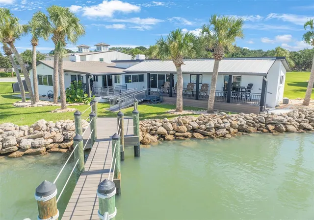 Photo 4 of Single family home for sale at 4818 S Peninsula Dr, Ponce Inlet, FL 32127 | MLS# NS1089419 | Listing updated on 2026-10-07