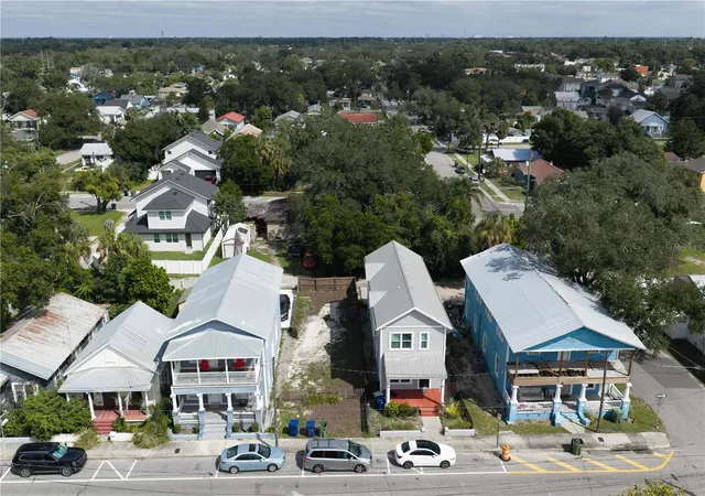 Photo 3 of Land for sale at 1912 E Columbus Dr, Tampa, FL 33605 | MLS# O6447114 | Listing updated on 2026-10-04
