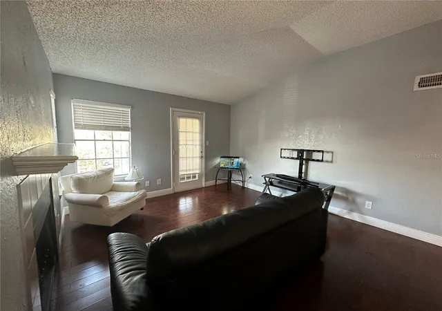 Photo 3 of Condo for sale at 5601 Rosebriar Way #S304, Orlando, FL 32822 | MLS# S5158845 | Listing updated on 2026-10-04