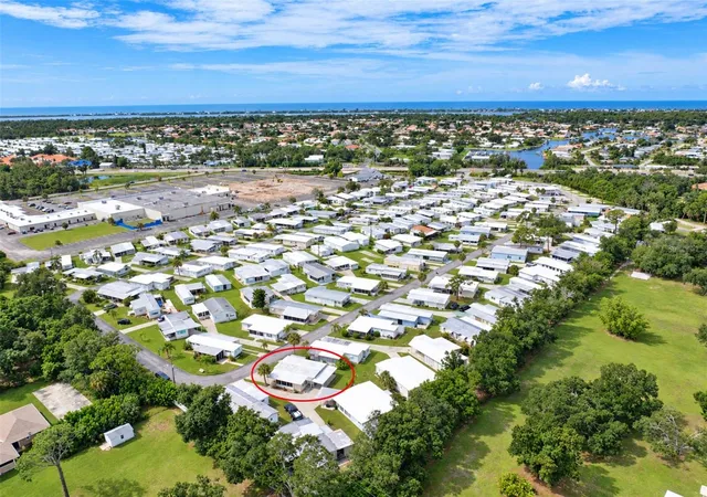 Photo 4 of Manufactured home for sale at 1891 Englewood Rd #165, Englewood, FL 34223 | MLS# D6149023 | Listing updated on 2026-10-09
