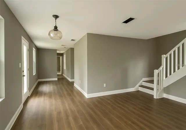 Photo 3 of Single family home for sale at 20850 SE 156th Place, Umatilla, FL 32784 | MLS# O6447116 | Listing updated on 2026-10-06