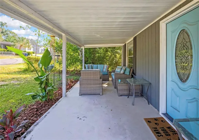 Photo 2 of Single family home for sale at 1815 E Seward St, Tampa, FL 33604 | MLS# W7890069 | Listing updated on 2026-10-08