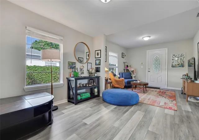Photo 4 of Single family home for sale at 1815 E Seward St, Tampa, FL 33604 | MLS# W7890069 | Listing updated on 2026-10-08
