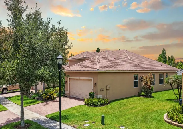 Photo 3 of House for sale at 15665 Aurora Lake Cir, Wimauma, FL 33598 | MLS# TB8554725 | Listing updated on 2026-10-05