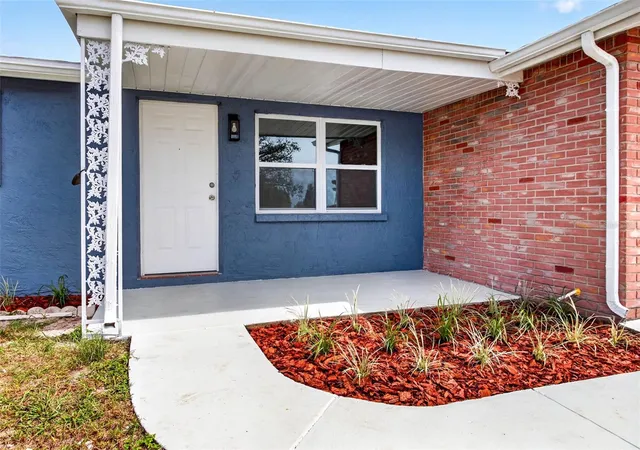 Photo 2 of Single family home for sale at 9516 Gray Fox Ln, Port Richey, FL 34668 | MLS# TB8554726 | Listing updated on 2026-10-04