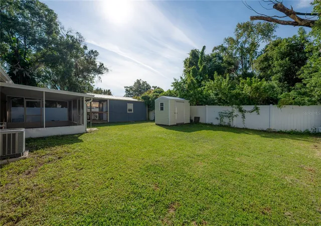 Photo 1 of Single family home for sale at 21610 Lagoon Dr, Lutz, FL 33549 | MLS# TB8554731 | Listing updated on 2026-10-06