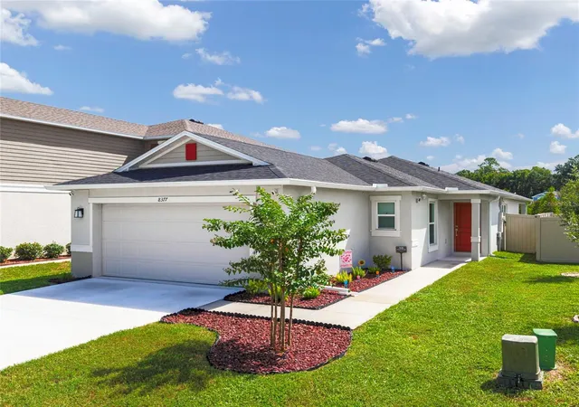 Photo 2 of Single family home for sale at 8377 Wilder Pines Ave, Lakeland, FL 33809 | MLS# TB8554732 | Listing updated on 2026-10-04