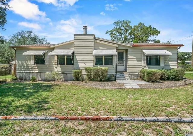 Photo 1 of Manufactured home for sale at 270 S Honey Bear Way, Lecanto, FL 34461 | MLS# TB8554733 | Listing updated on 2026-10-05