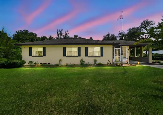 Single family home for sale at 736 W Rich Ave, DELAND, FL 32720 | MLS# V4951652