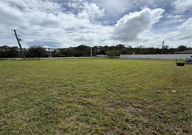 Photo 2 of Single family home for sale at 65 Ryecliffe Dr, Palm Coast, FL 32164 | MLS# FC321903 | Listing updated on 2026-10-04