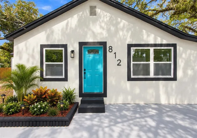 Single family home for sale at 812 E Orange Ave S, TAMPA, FL 33613 | MLS# TB8554751