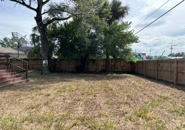 Photo 3 of Single family home for sale at 5108 N Suwanee Ave, Tampa, FL 33603 | MLS# TB8554752 | Listing updated on 2026-10-04