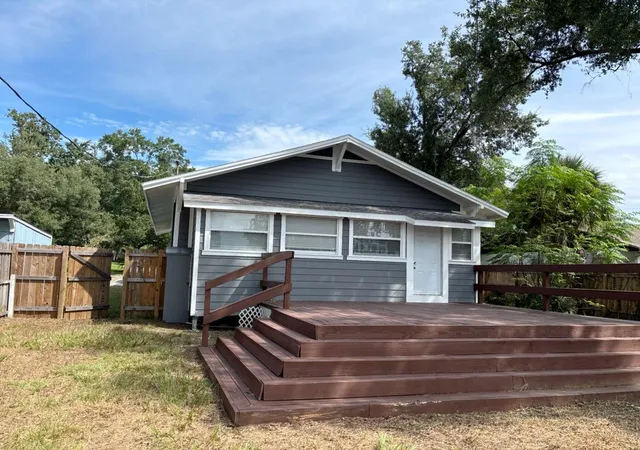 Photo 3 of Single family home for sale at 5108 N Suwanee Ave, Tampa, FL 33603 | MLS# TB8554752 | Listing updated on 2026-10-04