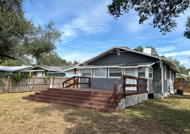 Photo 4 of Single family home for sale at 5108 N Suwanee Ave, Tampa, FL 33603 | MLS# TB8554752 | Listing updated on 2026-10-04