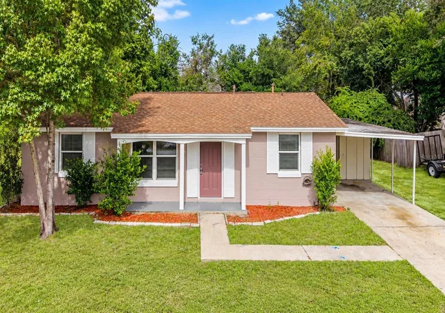 Photo 1 of Single family home for sale at 2550 Lawler Ln, Deltona, FL 32738 | MLS# O6447148 | Listing updated on 2026-10-08