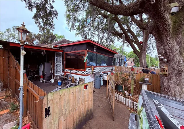 Photo 2 of Single family home for sale at 270 E 46th Street, Jacksonville, FL 32208 | MLS# O6447149 | Listing updated on 2026-10-04