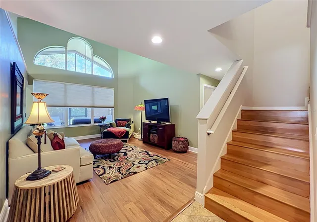 Photo 2 of Single family home for sale at 14006 Lake Underhill Rd, Orlando, FL 32828 | MLS# O6447150 | Listing updated on 2026-10-15