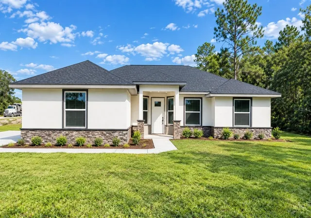 Photo 1 of Single family home for sale at 9483 Sw 121st Terrace, Dunnellon, FL 34432 | MLS# OM733428 | Listing updated on 2026-10-07