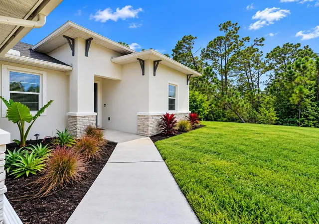 Photo 2 of Single family home for sale at 1898 Ponce De Leon Blvd, North Port, FL 34291 | MLS# A4708433 | Listing updated on 2026-10-05
