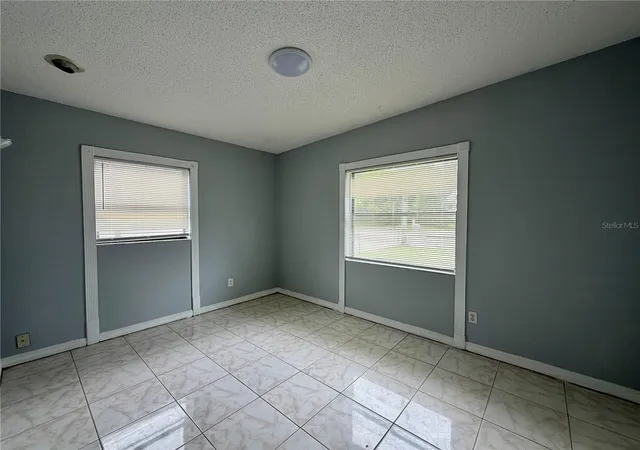 Photo 3 of Single family home for sale at 4219 Anderson Rd, Orlando, FL 32812 | MLS# O6447165 | Listing updated on 2026-10-06