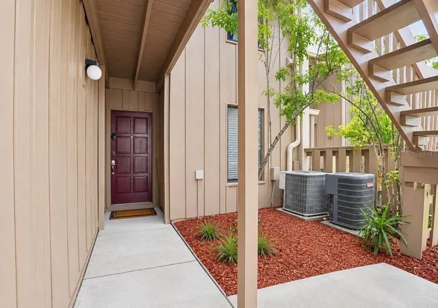 Condo for sale at 5304 Burning Tree Dr #D03, ORLANDO, FL 32811 | MLS# O6447167