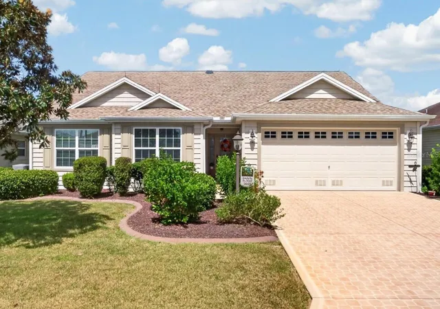 Single family home for sale at 1648 Pennecamp Dr, THE VILLAGES, FL 32162 | MLS# G5118614
