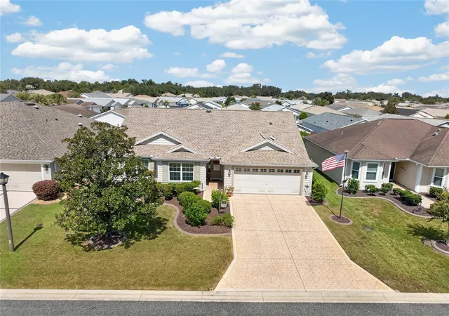 Photo 2 of Single family home for sale at 1648 Pennecamp Dr, The Villages, FL 32162 | MLS# G5118614 | Listing updated on 2026-10-08
