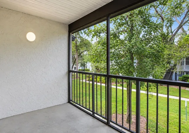 Photo 3 of Condo for sale at 184 Riverbend Dr #203, Altamonte Springs, FL 32714 | MLS# O6447172 | Listing updated on 2026-10-09