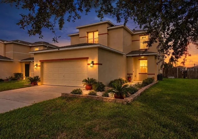 Photo 1 of Single family home for sale at 2608 Lyndscape St, Orlando, FL 32833 | MLS# O6447173 | Listing updated on 2026-10-07