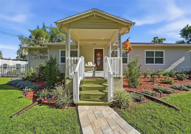 Photo 3 of Single family home for sale at 2406 Durant Rd, Valrico, FL 33596 | MLS# TB8554784 | Listing updated on 2026-10-06