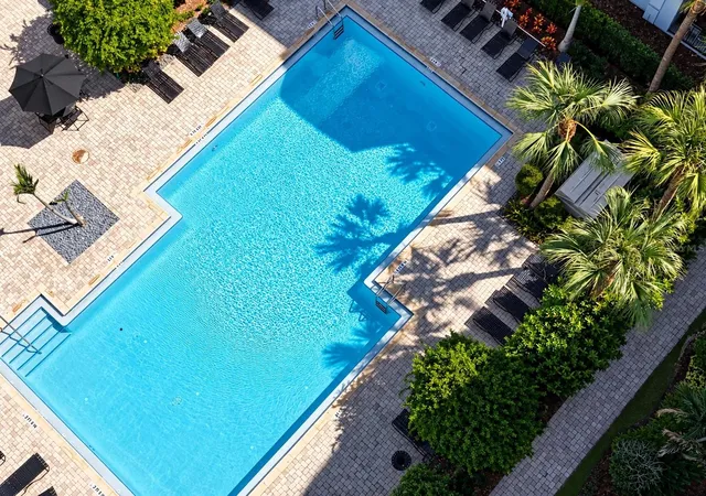 Listing Photo 1 - Condo for sale in building located at 300 E S St, Orlando, FL 32801 - Unit #1005