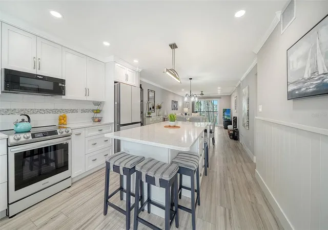 Photo 3 of Condo for sale at 5600 Beach Way Dr #207, Sarasota, FL 34242 | MLS# A4708437 | Listing updated on 2026-10-08