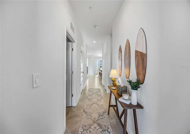 Listing Photo 5 - Condo for sale in building located at 17570 Opal Sand Dr, VENICE, FL 34293 - Unit #402
